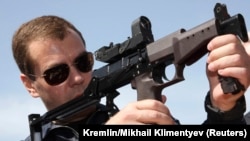 D.Medvedev Federal Təhlükəsizlik Xidmətinin (FSB) Xüsusi mərkəzində.