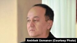 Раҳим Карим 60 дан ортиқ китобнинг муаллифидир.