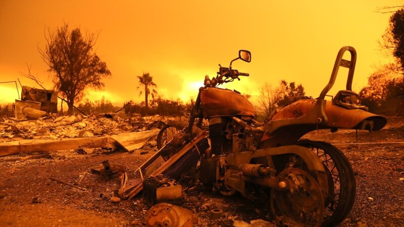 Još 10.000 ljudi evakuisano zbog požara u Kaliforniji
