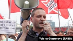 Сергей Удальцов на митинге против пенсионной реформы