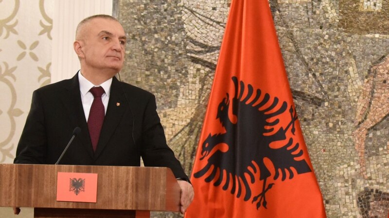 Албанскиот претседател Мета нема да биде разрешен