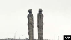 The unfinished statue of "Peace and Brotherhood" in Kars 