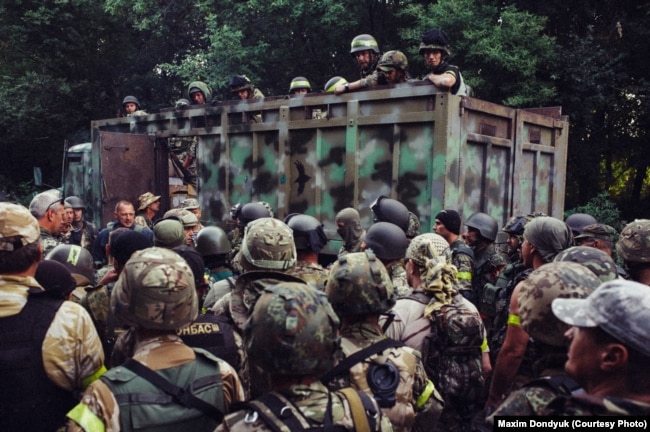 Бійці батальйону спеціального призначення НГУ «Донбас» перед першим штурмом міста Іловайськ