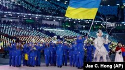 Українська олімпійська збірна під час церемонії відкриття Олімпіади, 9 лютого 2018 року