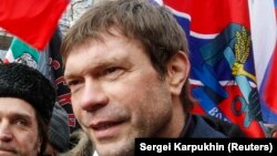 Олег Царёв