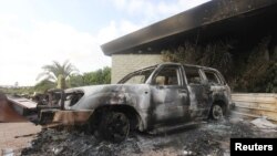 Para Konsullatës së SHBA-së në Bengazi të Libisë, 12 shtator 2012.