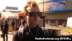 Житель Донецка говорит, что концерты в городе дают только российские артисты