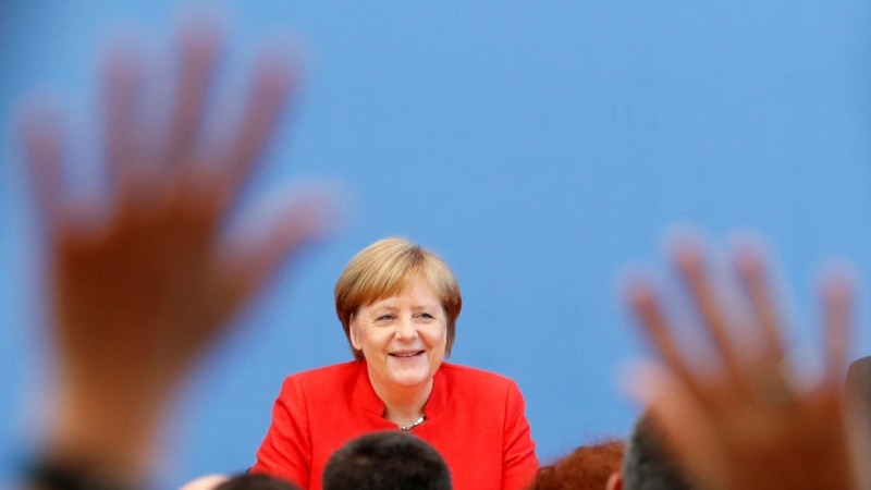 Cancelul german Angela Merkel a afirmat că încearcă să îmbunătățească relația cu Statele Unite