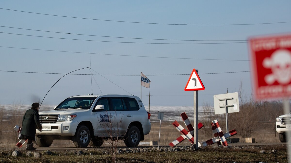 Голоса заблокированных: как живут те, кого два месяца не пускают в дома и  семей