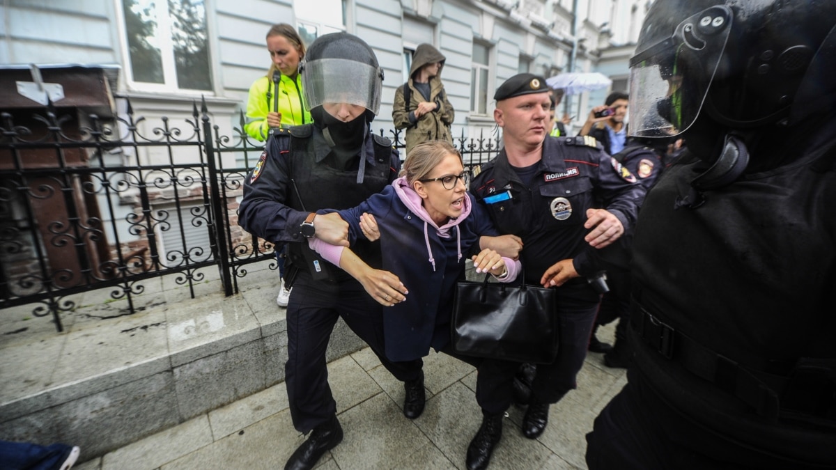 Прогулки по бульварам. Противостояние власти и москвичей продолжается