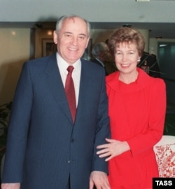Михайло Горбачов і його дружина Раїса, 1989 рік