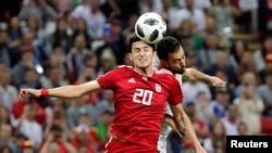 A spanyol Sergio Busquets az Irán elleni mérkőzésen az oroszországi futball-világbajnokságon 2018. június 20-án
