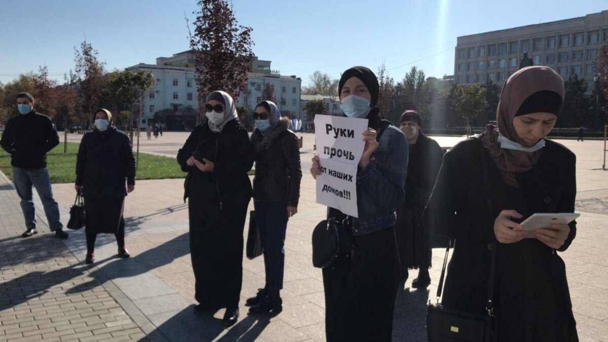 Дагестан протесты. Протесты в Махачкале. Махачкала жители. Митинг в Махачкале 2021. Митинг в Дагестане 2020.