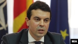 Министерот за надворешни работи Никола Попоски