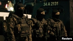 Сотрудники сил безопасности Турции. Иллюстративное фото.