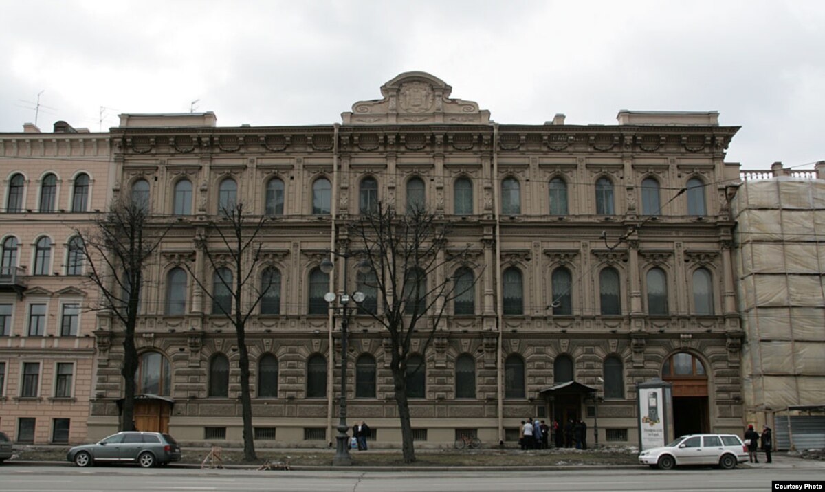 Зубовский институт истории искусств. Дворец принцев ольденбургских на дворцовой набережной. Вузы искусства спб. Санктпетербукргский институт культуры. Санктпетербукргский институт культуры.