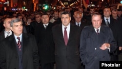 Armenia - Armenian National Congress leader Levon Ter-Petrosian (R) and Hanrapetutyun party leader Aram Sarkisian (L) lead an opposition demonstration in Yerevan.