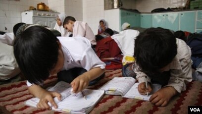 Есік пен кисканың жақын жоспары