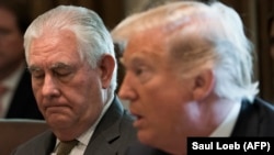 U.S. President Donald Trump (right) with outgoing Secretary of State Rex Tillerson (file photo)