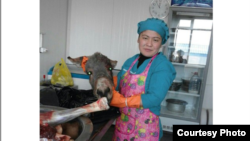 Фотография, вызвавшая скандал среди кыргызстанских пользователей соцсети. 