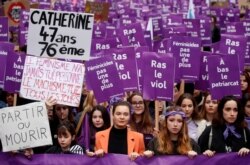 Protest la Paris, împotriva violenței la care sunt supuse femeile, 23 noiembrie 2019
