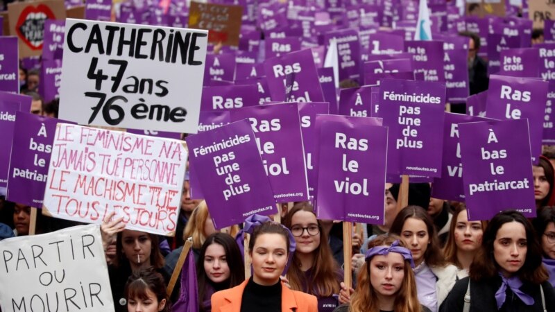 У Францыі прайшлі масавыя дэманстрацыі супраць гвалту над жанчынамі