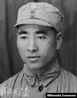 Линь Бяо в унифоме Национально-революционной армии, 1930-е гг.