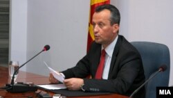 Претседателот на Собранието Трајко Вељаноски.