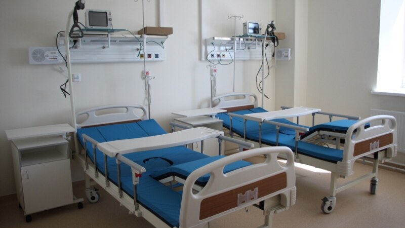 Только в пяти больницах Крыма могут лечить COVID-19 – Аксенов