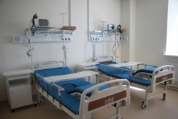 Реанимационные места с аппаратами искусственной вентиляции легких в больнице им. Семашко в Симферополе, иллюстрационное фото