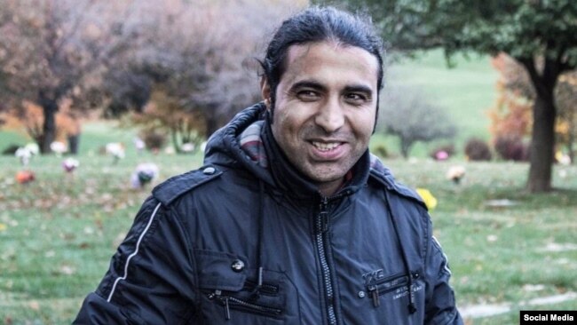 علی عجمی، فعال حقوق بشر