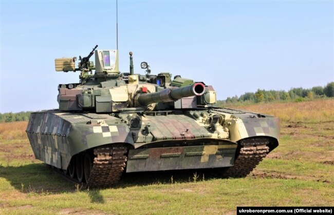 Український танк «Оплот»