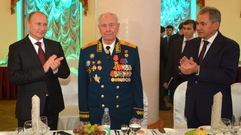 Dmitry Yazov, 1991 Soviet Coup Plotter, Dies At 95