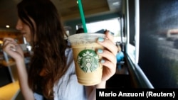 Starbucks will be shuttering all its stores across Russia. (file photo)