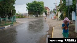 Дощ у Криму, архівне фото