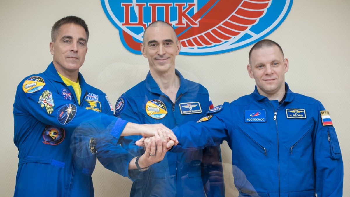 Three-Man Crew Arrives At ISS After Departure From Virus-Troubled World