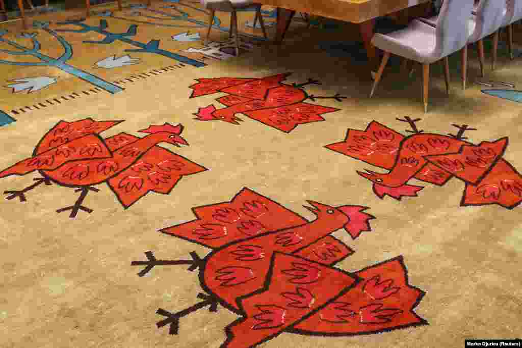 Carpet roosters inside the Palace of Serbia. The curator of the government building welcomed the call to open the palace, saying "It is a shame to keep such a masterpiece away from the eyes of the public."