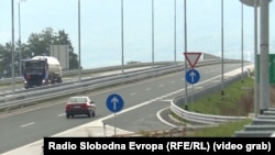 Do sada su se vodile oštre polemike o tome koja je ruta iz Sarajeva najisplativija do Beograda
