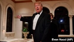 Donald Trump Mar-a-Laqodakı malikanəsində