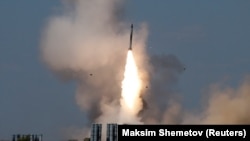 An S-300 air-defense-missile-system launch