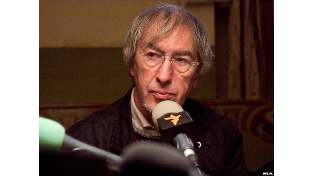 Aleksei Levinson: "Great tension in the realm of symbols"