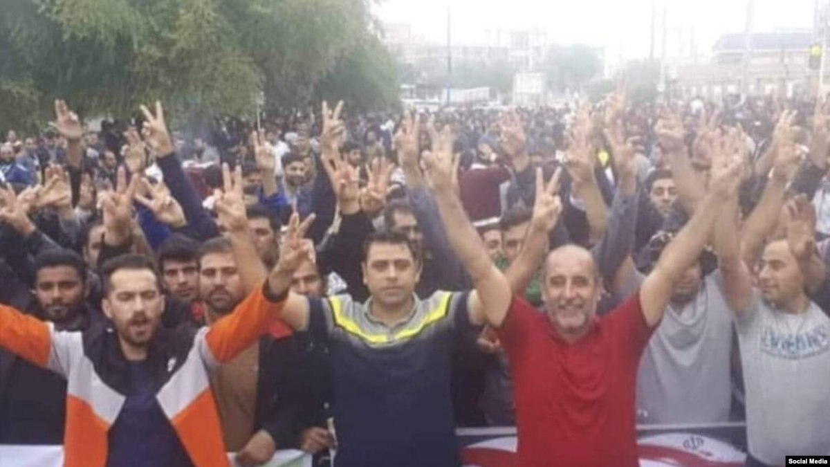 بازداشت چهار نفر در چهاردهمین روز اعتراض کارگران هفتتپه