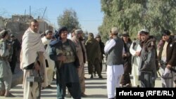 The January 2 protest in the remote southwestern province of Uruzgan comes amid a tense showdown between the national unity government in Kabul and regional strongman Atta Mohmmad Noor. 