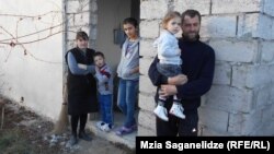 Georgia -- Karaleti IDP settlement. Tedliashvili's family. Gori, 31Dec2014
