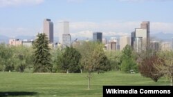 Koloradonun Denver şəhərində bir park