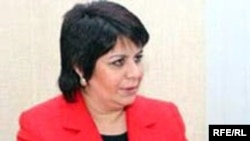 Әзербайжан депутаты, биліктегі "Ени" партиясының өкілі Гүләр Ахмедова.