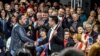 Скопје- Драган Спасов Дац му дава метла на Зоран Заев на трибината во Карпош, 22.04.2019
