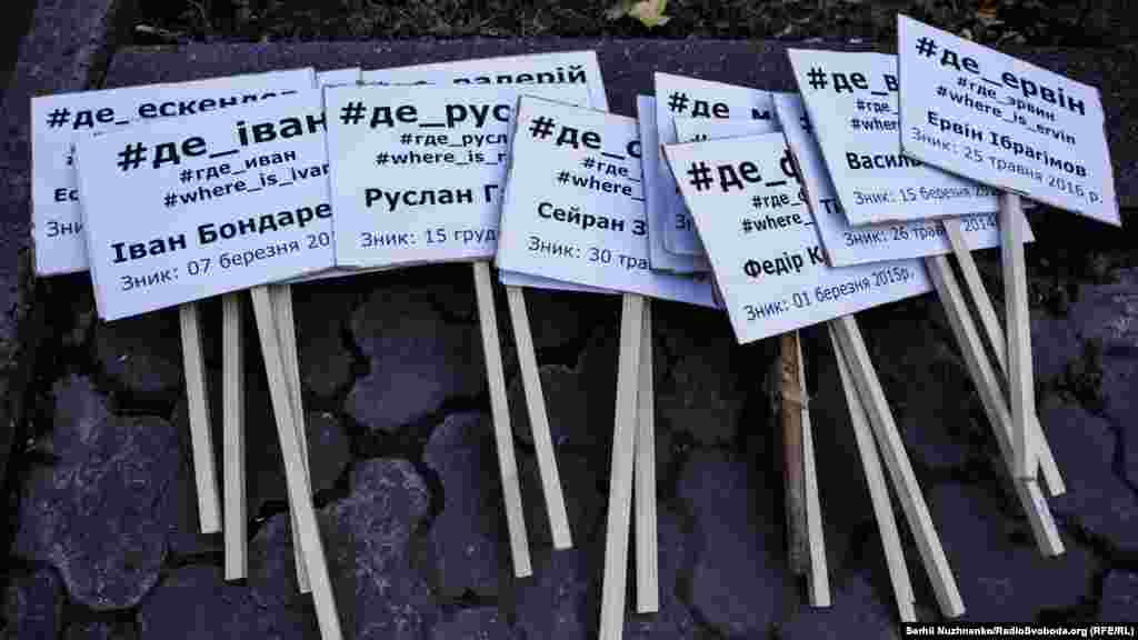 За время оккупации Крыма бесследно исчезли 15 человек, как минимум восемь человек были найдены убитыми.