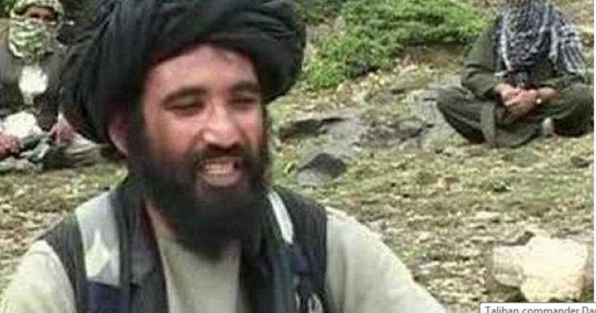 U buni unga qattiqqol qildi. U buni unga qattiqqol qildi.