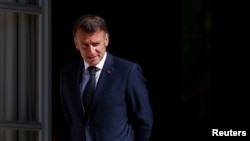 Емманюель Макрон у розмовах з президентом Ірану Масудом Пезешкіаном та президентом США Дональдом Трампом заявив, що «їхнє рішення погодитися на перемир’я було найкращим із можливих»